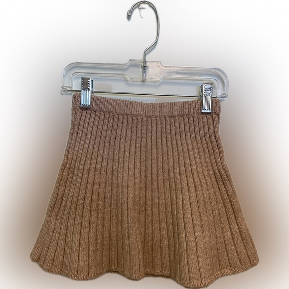 Max Studio Kids 5-6 Button-Front Knit Cardigan & Skirt in Camel-Tan Gold Trim - Picture 9 of 10